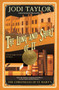 The Long and Short of it : The Chronicles of St. Mary's Series by Jodi Taylor - Paperback