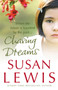 Chasing Dreams by Susan Lewis - Paperback