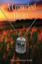 A Crowded Heart by Andrea McKenzie Raine - Paperback