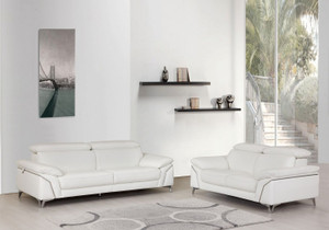 Two Piece Indoor White Italian Leather Five Person Seating Set N270-343868 Two Piece Indoor White Italian Leather Five Person Seating Set N270-343868
