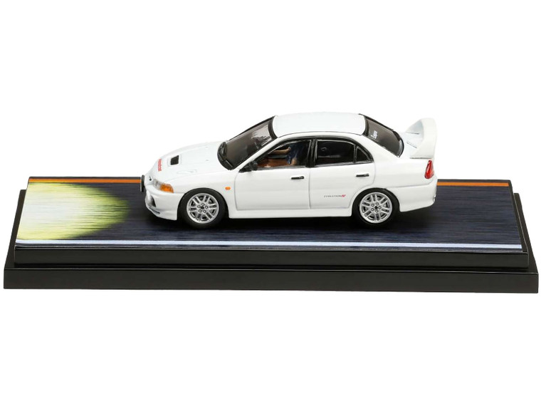 Mitsubishi Lancer RS Evolution IV RHD (Right Hand Drive) White "Monstar" with Seiji Iwaki Driver Fi F977-HJ642011D