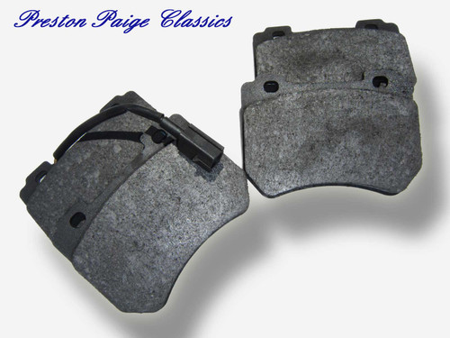 Alfa Romeo Front Brake Pad Set 159 / Brera