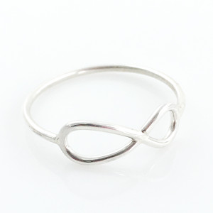 Infinity Ring in Sterling Silver (clearance)