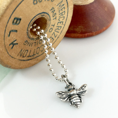 Bumble Bee Simple Charm Necklace