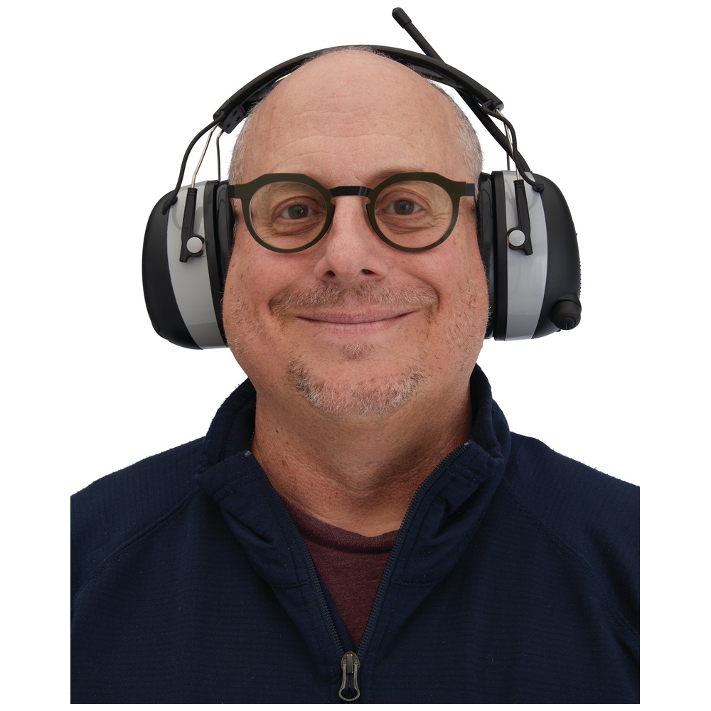 3M™ WorkTunes™ Connect + AM/FM Wireless Hearing Protector with Bluetooth® Technology, NRR 24