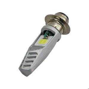 Foco Faro Delantero Led Modelo Yw P15D 12V 12W 1500Lm