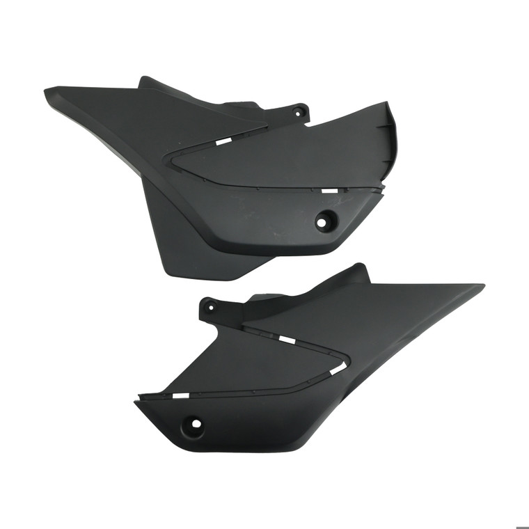 TAPA LATERAL DERECHA IZQUIERDA SET ITALIKA DM 200 (14-26)