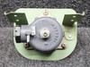 130440-4 (Alt: 484-106) Honeywell Pressure Regulator with Bracket
