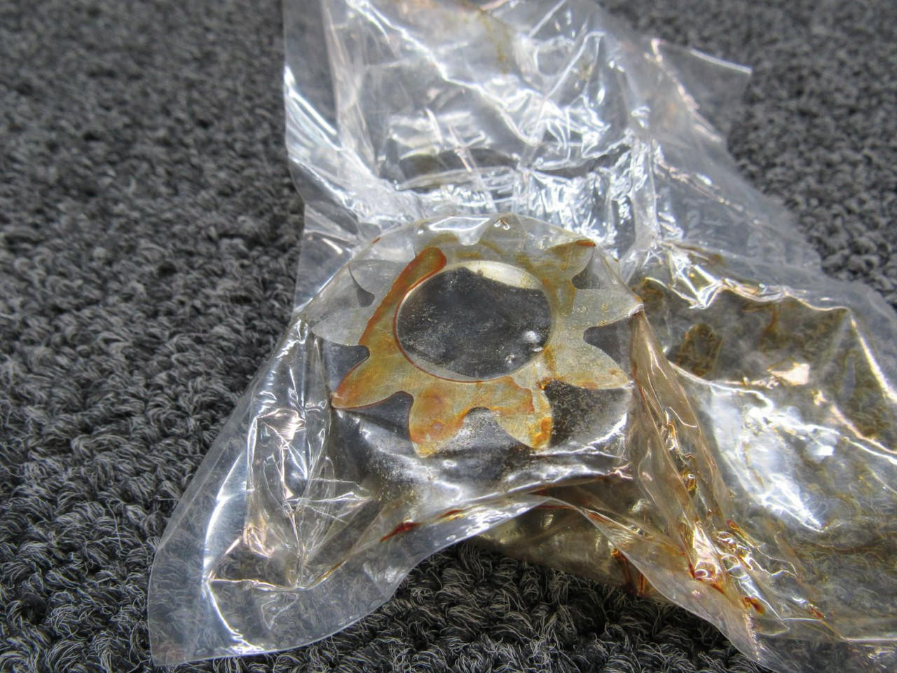 Oil Pump Gear (REFERENCE KIT LW14131) (NOS) (SA)