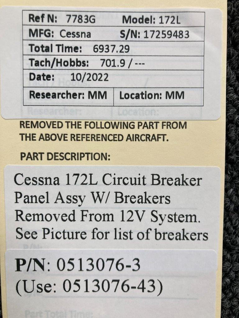 05130763 (USE 051307643) Klixon Circuit Breaker Panel Assy W/ Breakers