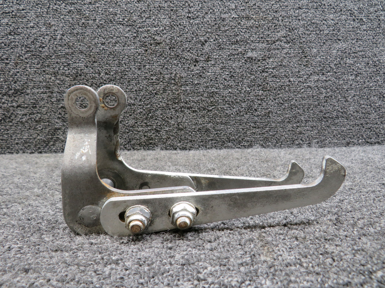 5041023-7 Alternative Part Number: 5041023-8 Cessna 414 Right Hand