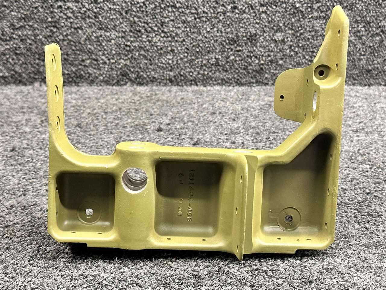 1211424-4 Cessna 210C Main Gear Outboard Support Casting with 8130 & Magnaflux