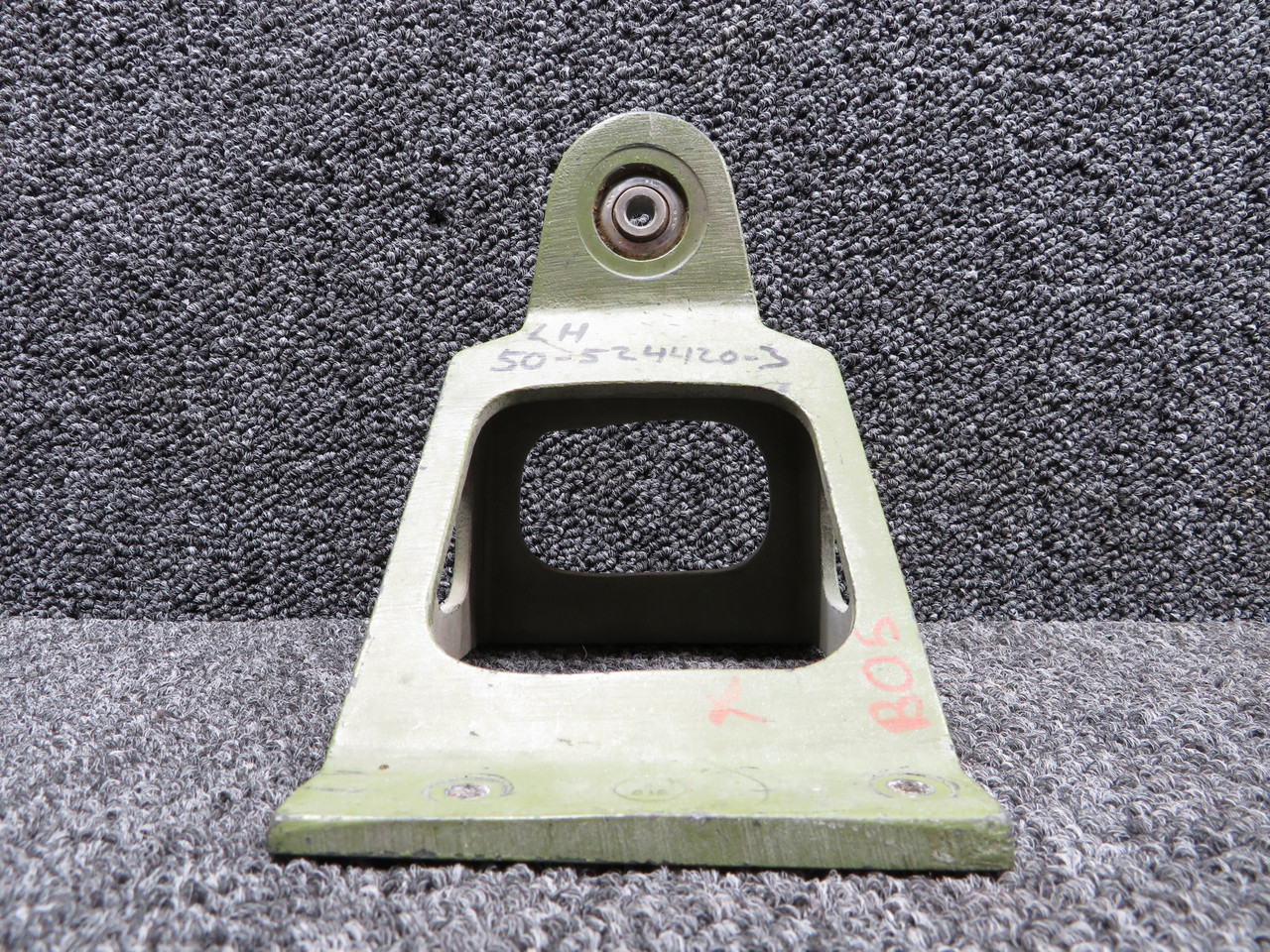50-524420-3 Beech KA-90 Elevator Inboard Hinge Unit