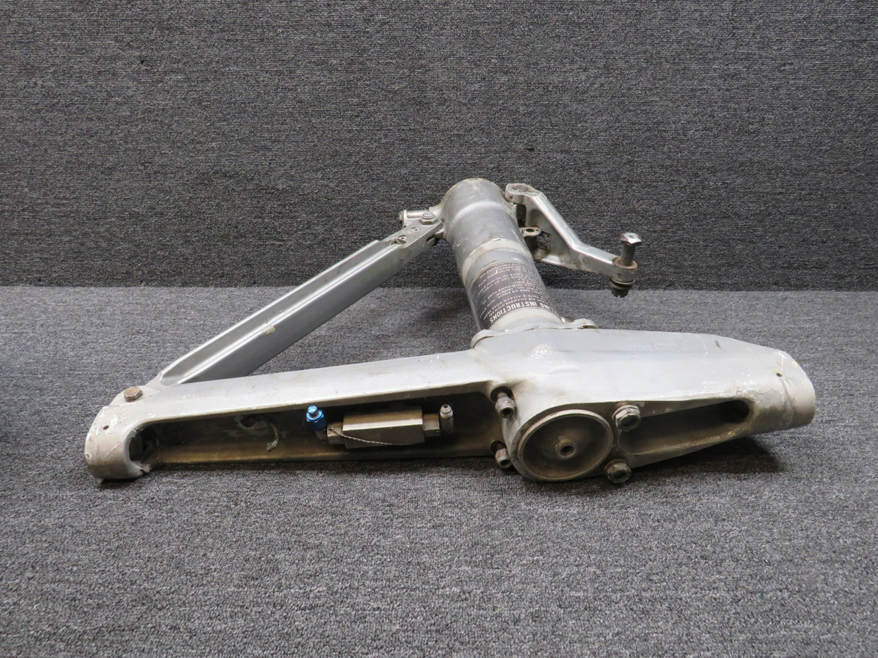 5541000-812 Cessna Aircraft 500 Strut Right Hand Incomplete Assembly