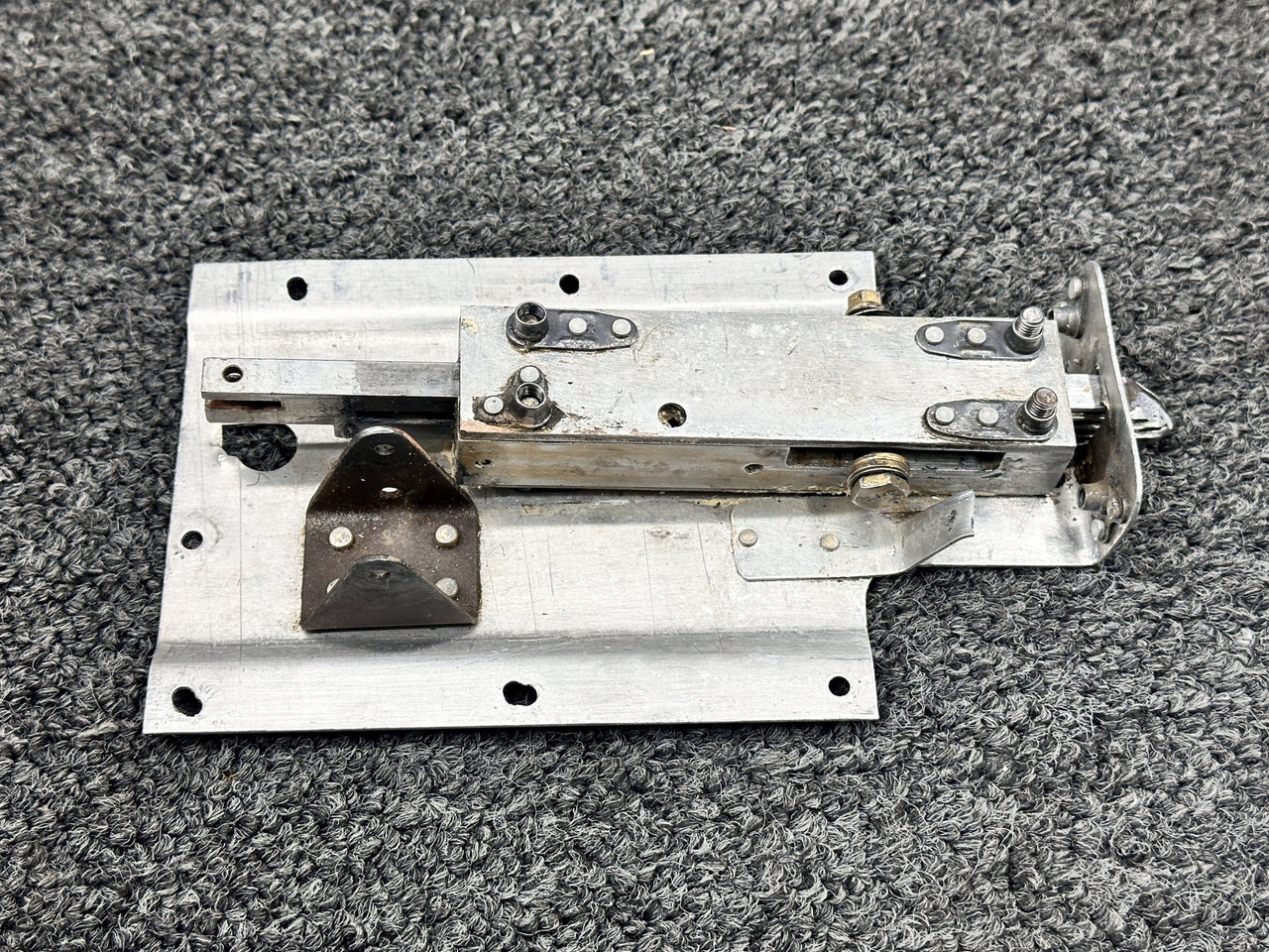 1717039-3 Cessna 177RG Cabin Door Latch Assembly LH (No Handle)