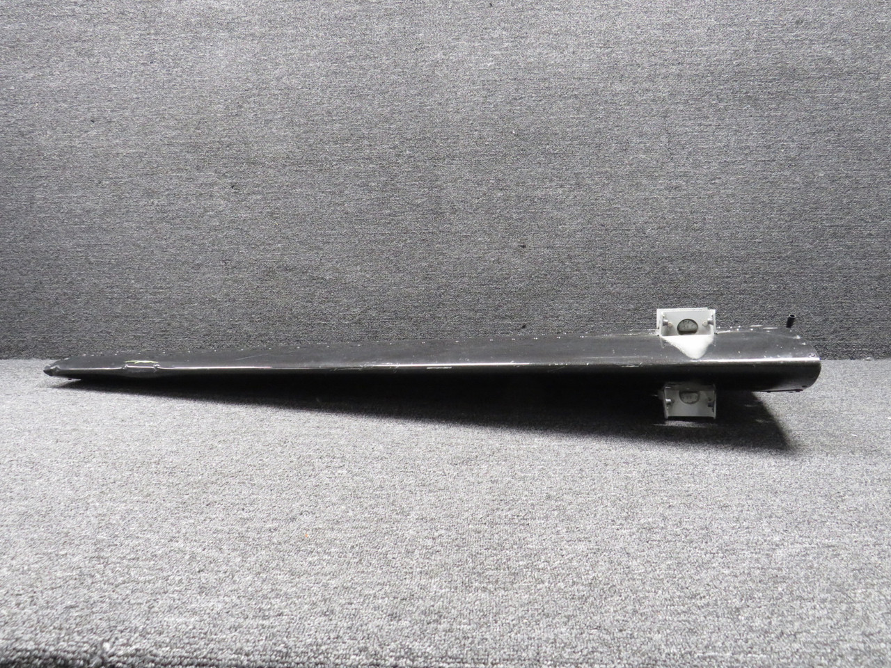 0044-1 Robinson Horizontal Stabilizer Black Assembly
