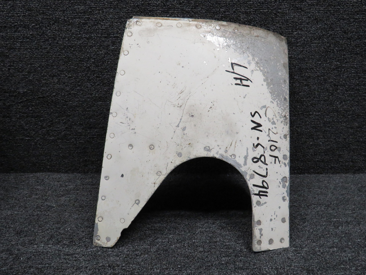 1213515-201 Cessna 210F Cowl Flap Assembly LH (White) For Sale