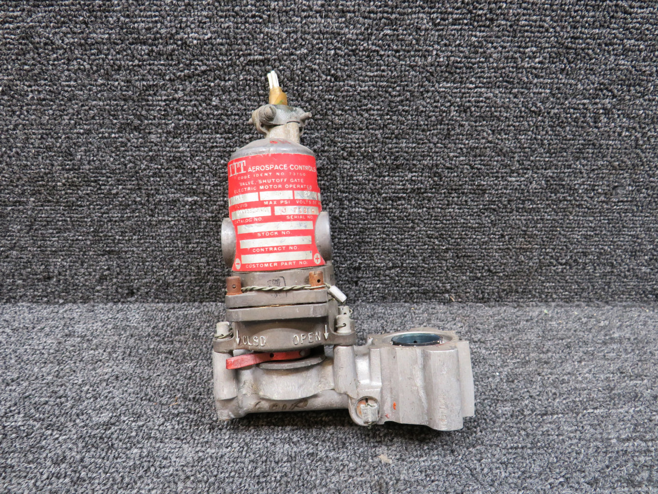 AV16B1900 ITT Fuel Shutoff Gate Valve with Connector (Volts: 28)