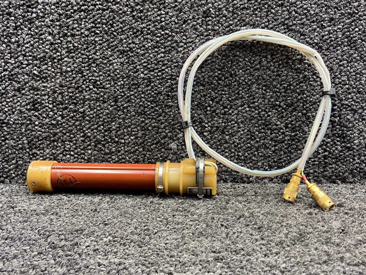 FG220A-224 (Alt: 2326014-9) Honeywell Fuselage Fuel Quantity Transmitter