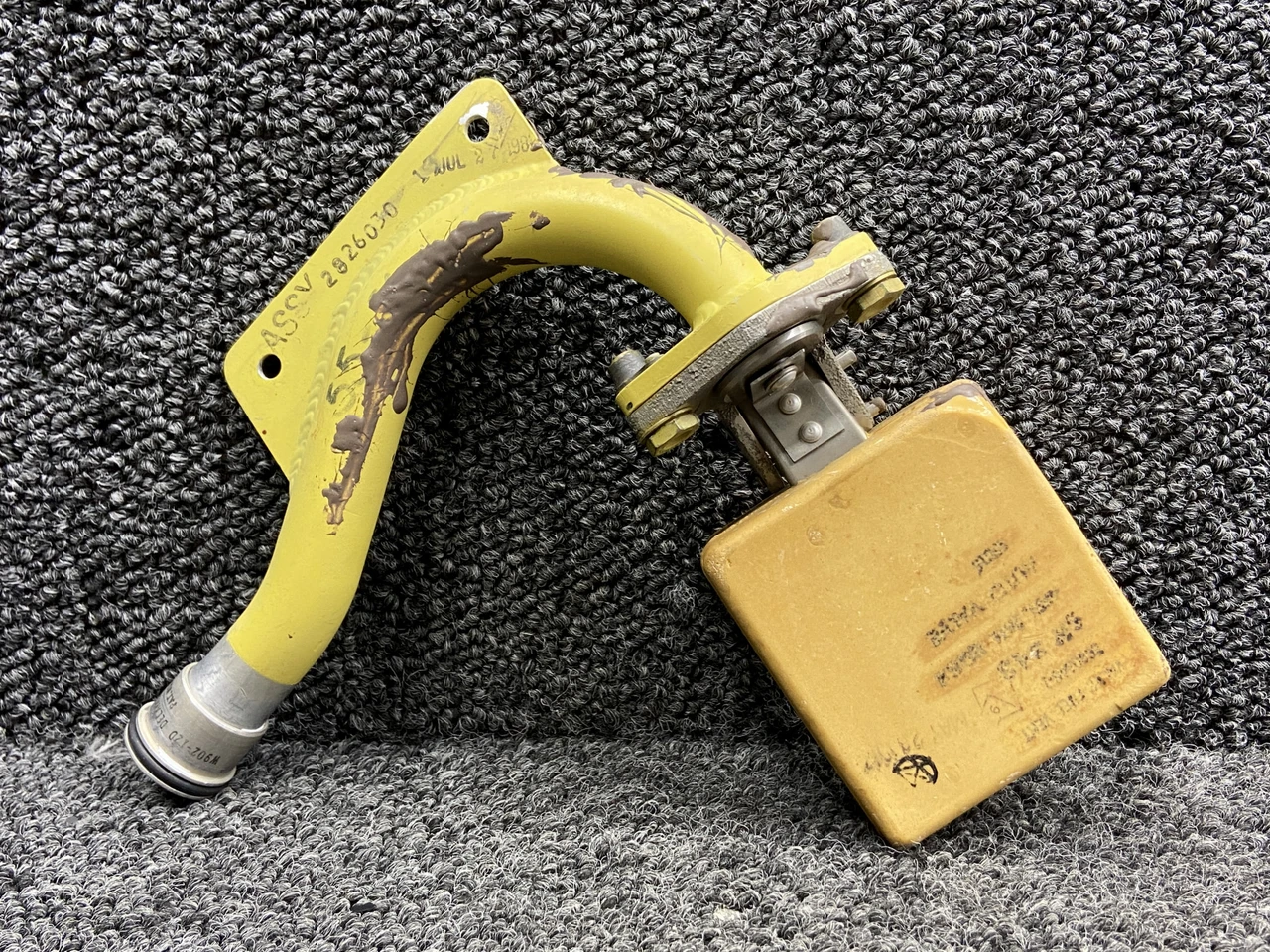 2826030-19, 6600346-2 Lear Jet 55 Tank Fuel Vent Tube Assy LH w Float