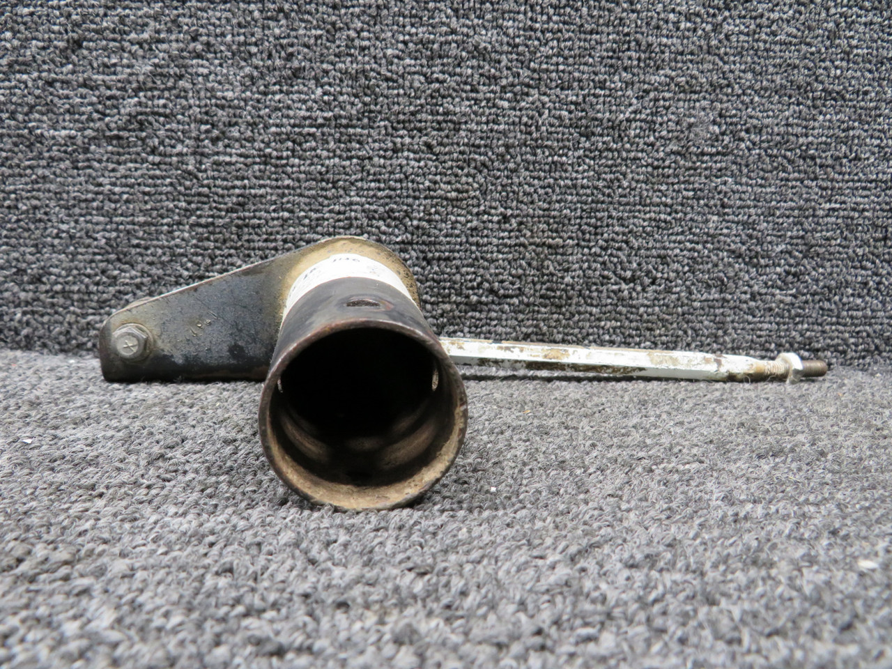 62727-001 Piper PA28-140 Flap Torque Tube Assembly with Rod Right Hand