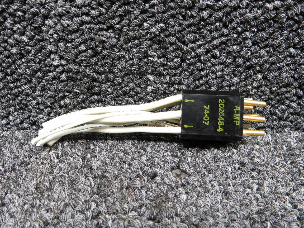 専用4 202648-4 TE Connectivity-Raychem Rack with Panel Connectors