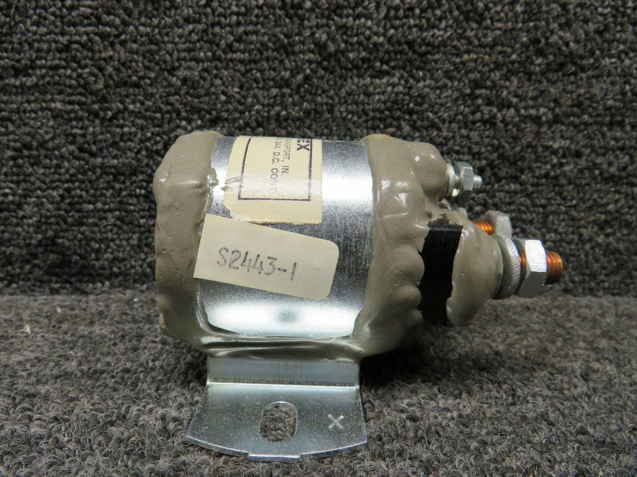 124-114111 (Alt: S2443-1) Essex Solenoid Relay (Volts: 24) (New Old Stock)