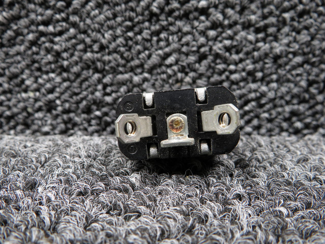 MS25125-E3 (Alternate: 8857K44) Cutler-Hammer Maintained Toggle