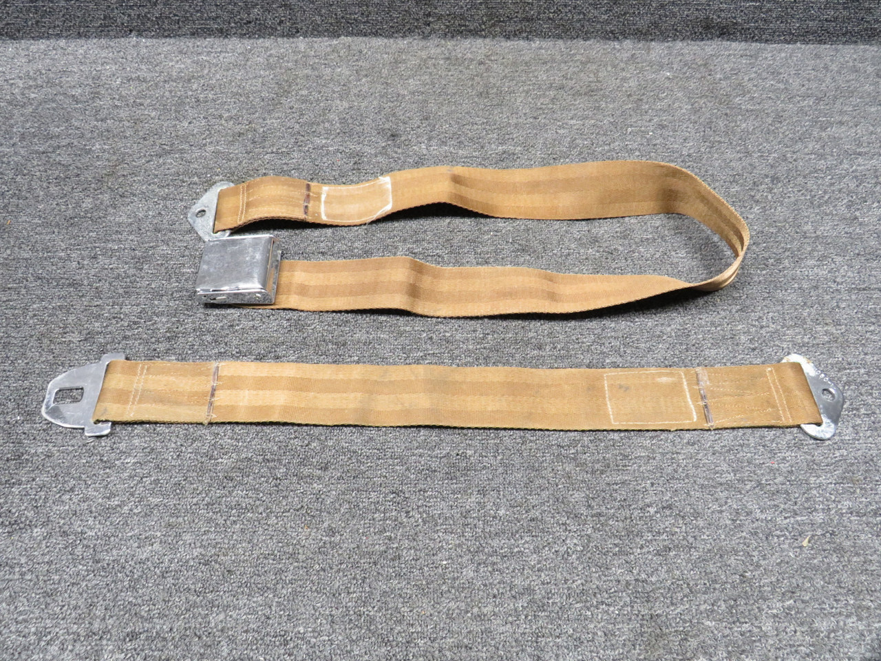 6000 American Safety Seatbelt Assembly (Slight Rust and Corrosion