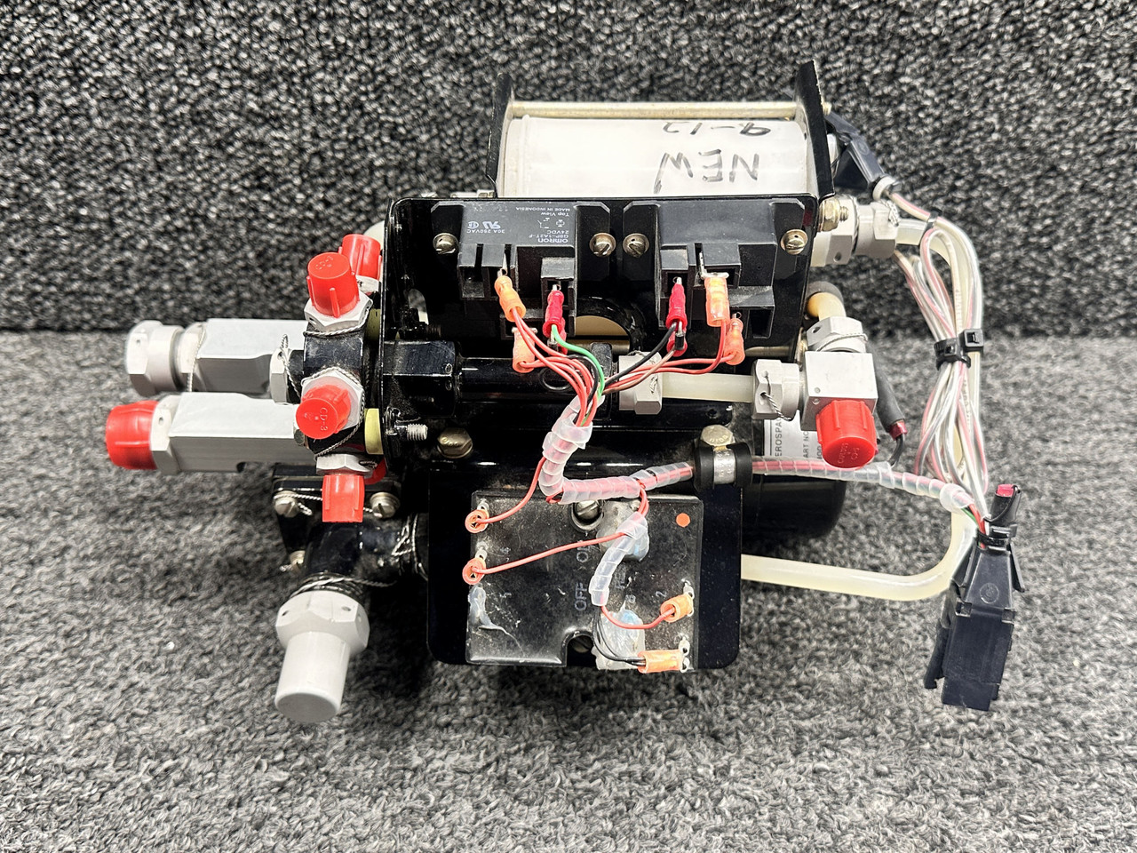 12220-30, 9513B-392-28V, LR41183 Aerospace Systems TKS De-Ice