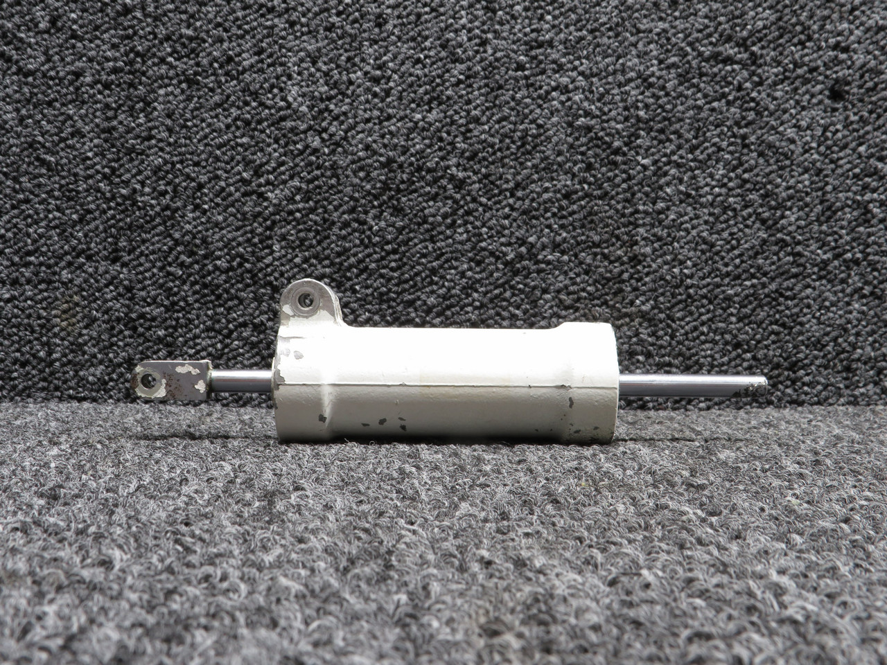 0842400-10 Use Part Number 0542119-1 Cessna C-182B Shimmy Dampener