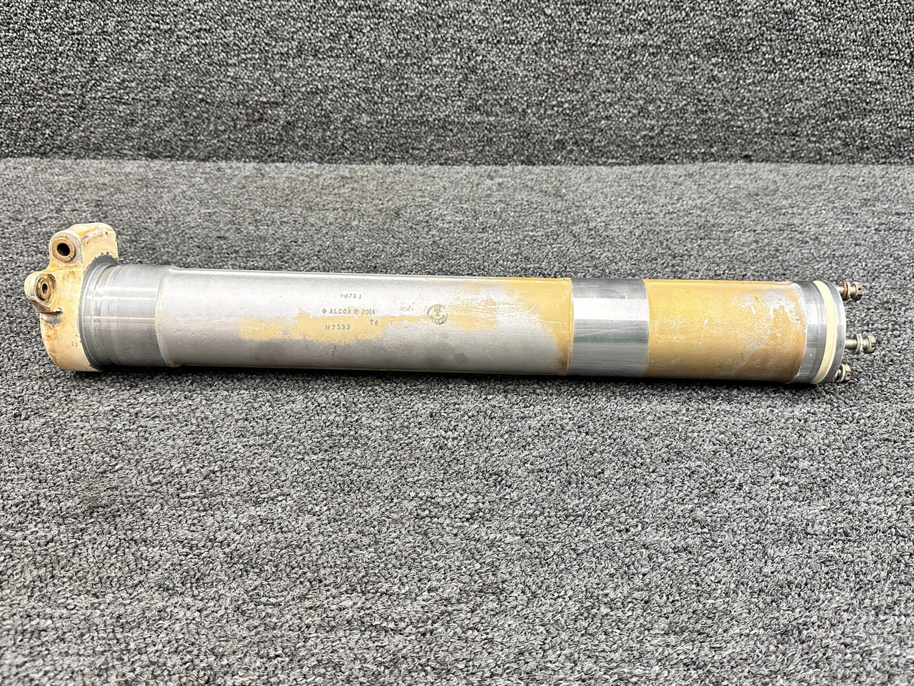 95720-000 Piper PA34-200T Nose Gear Strut Tube Upper Assembly