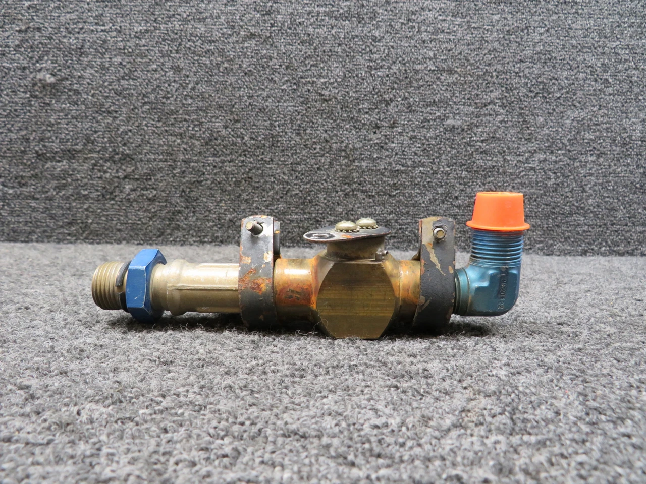 P4-757 Circle Seal Shutoff Valve Assembly (Rusted Housing)