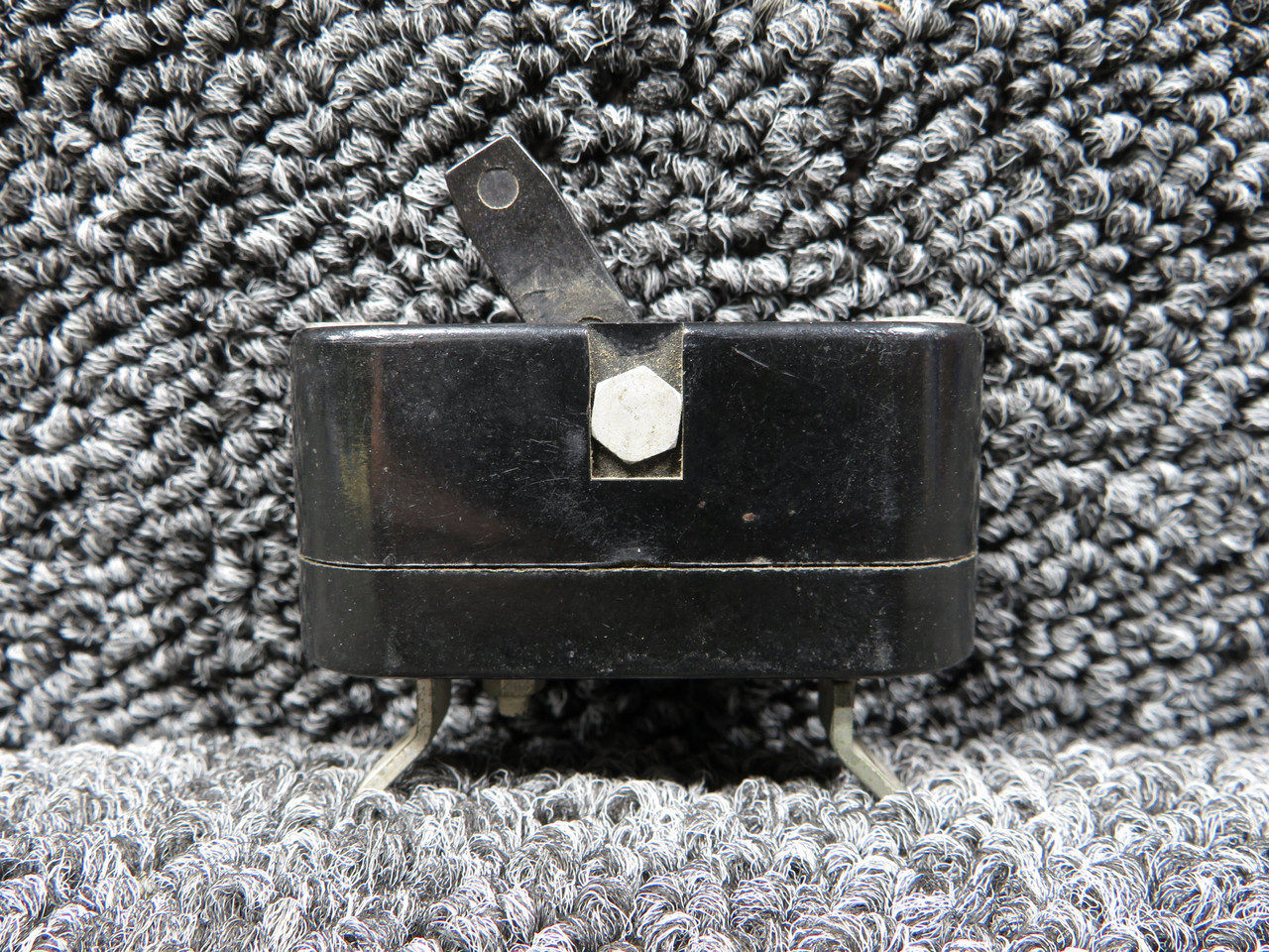 C6363-1-5A Klixon Maintained Toggle Switch Assembly
