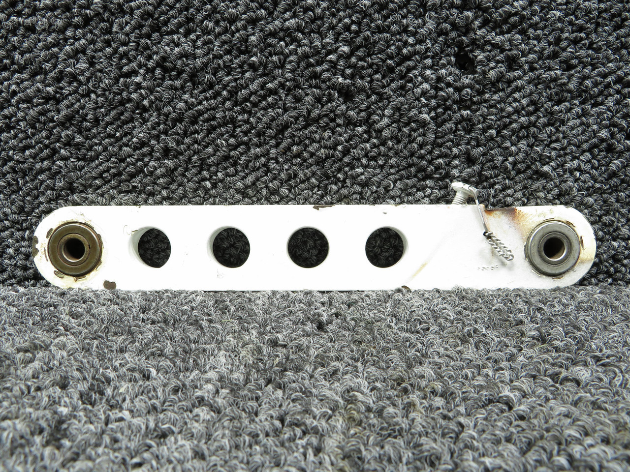5042020-1 Cessna C-340 Nose Landing Gear Drag Link Unit