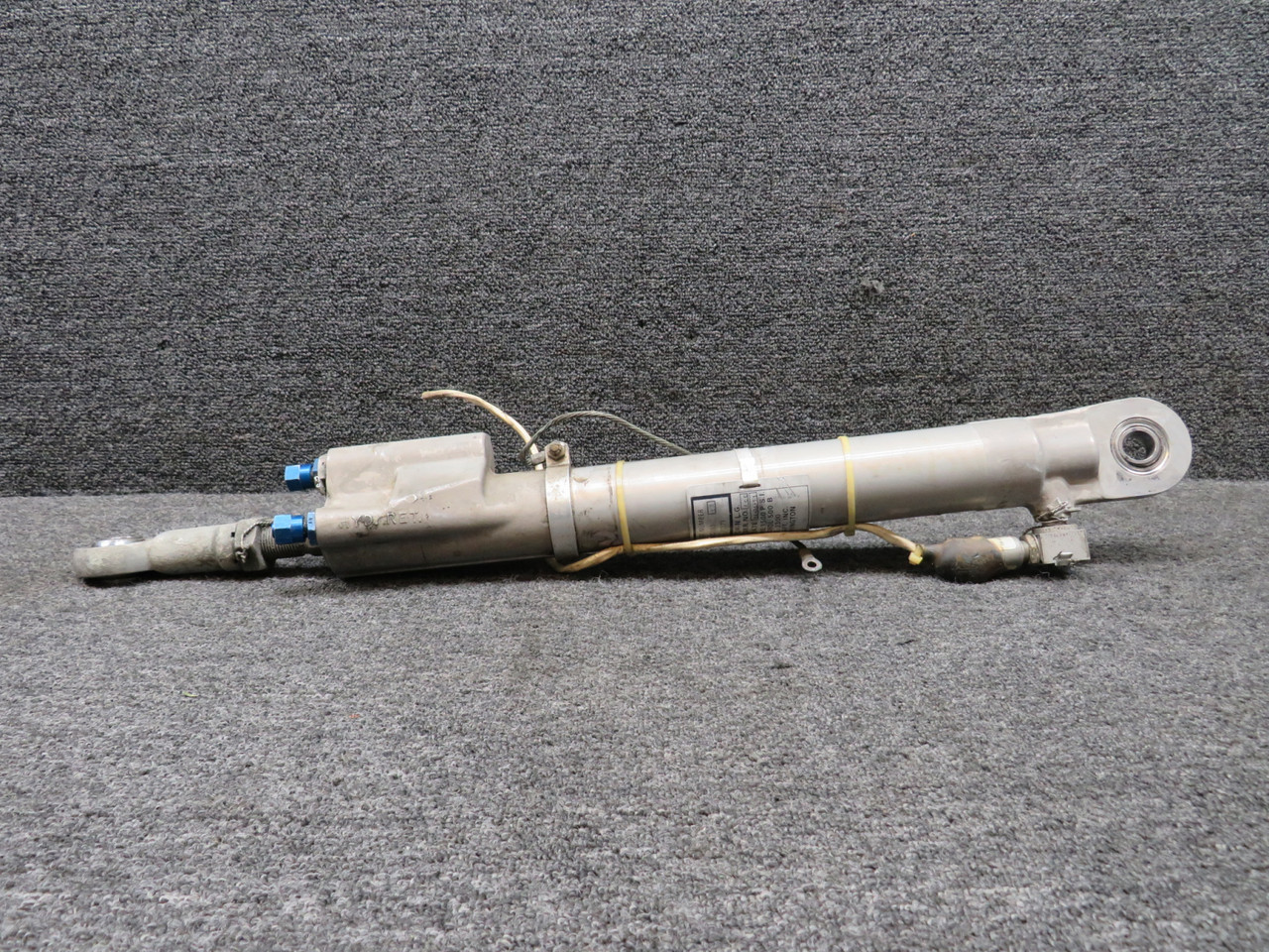 9912063-13 Cessna Citation 550 Nose Landing Gear Retract Actuator