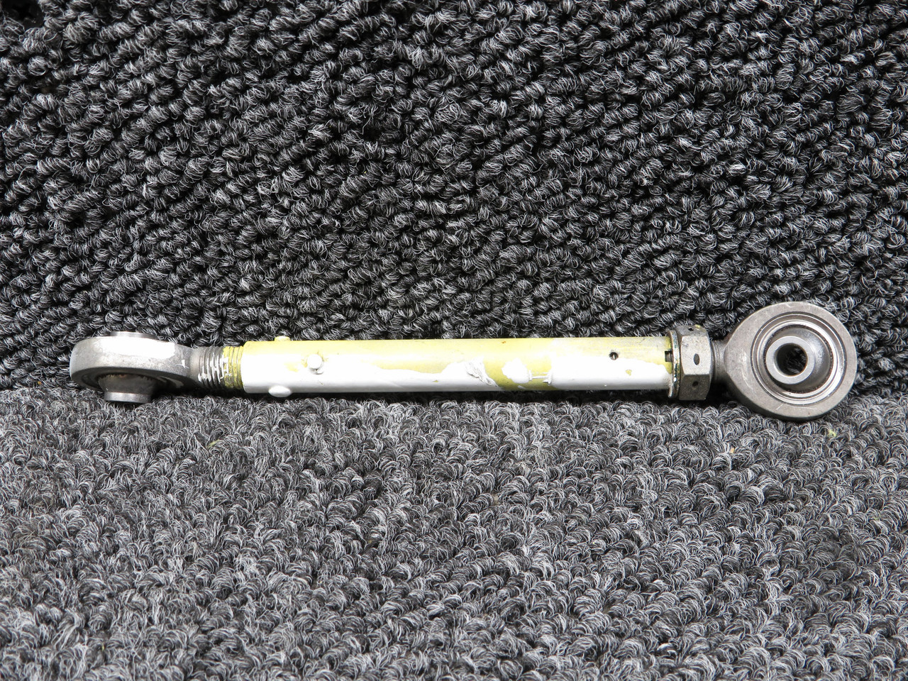 ポルナレフ 6365035-1 Cessna Push Pull Rod Unit