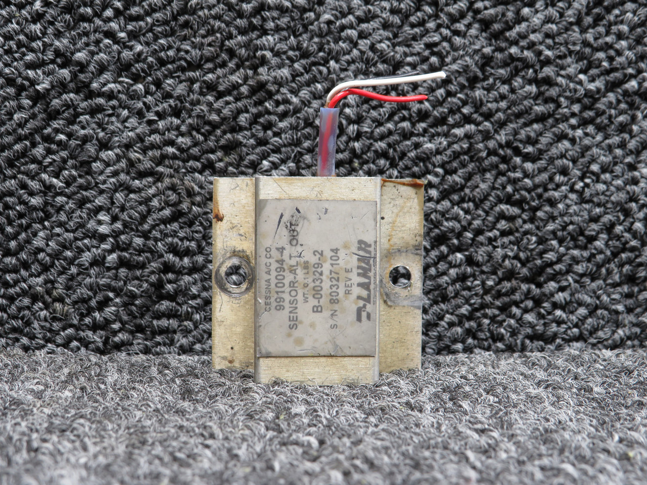 9910094-4 (Alt: B-00329-2) Lamar Alt Out Sensor For Sale