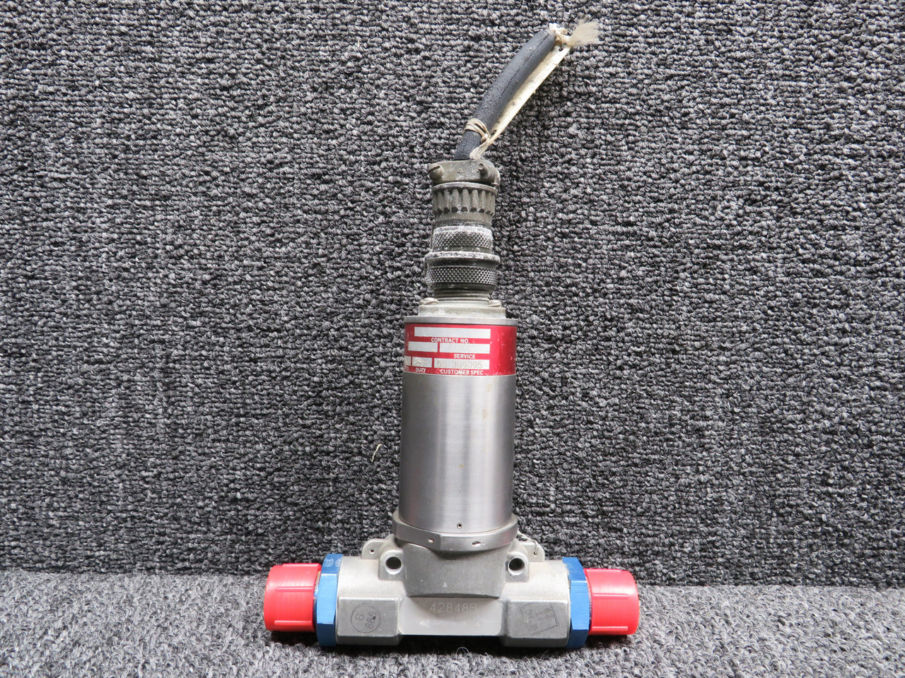 AV1B1602-1 (Alt: 50-389095) ITT Fuel Solenoid Valve (Volts: 28)