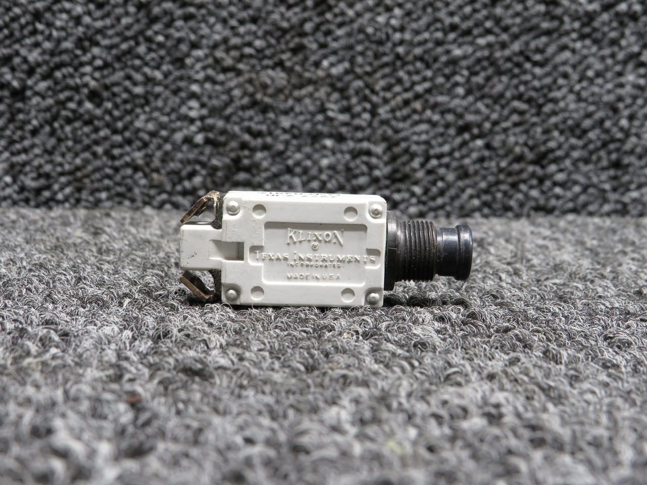 7277-2-10 Klixon Circuit Breaker (10A) For Sale