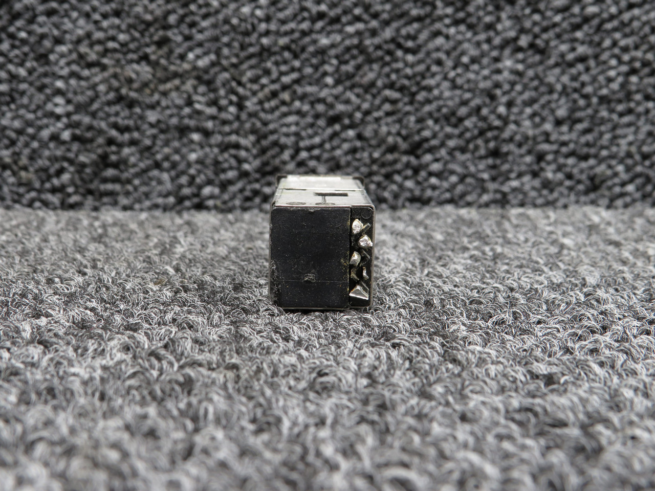 M22885-90-U (Alt: 99-230-2H1-4001) Aerospace Push Switch (Blank