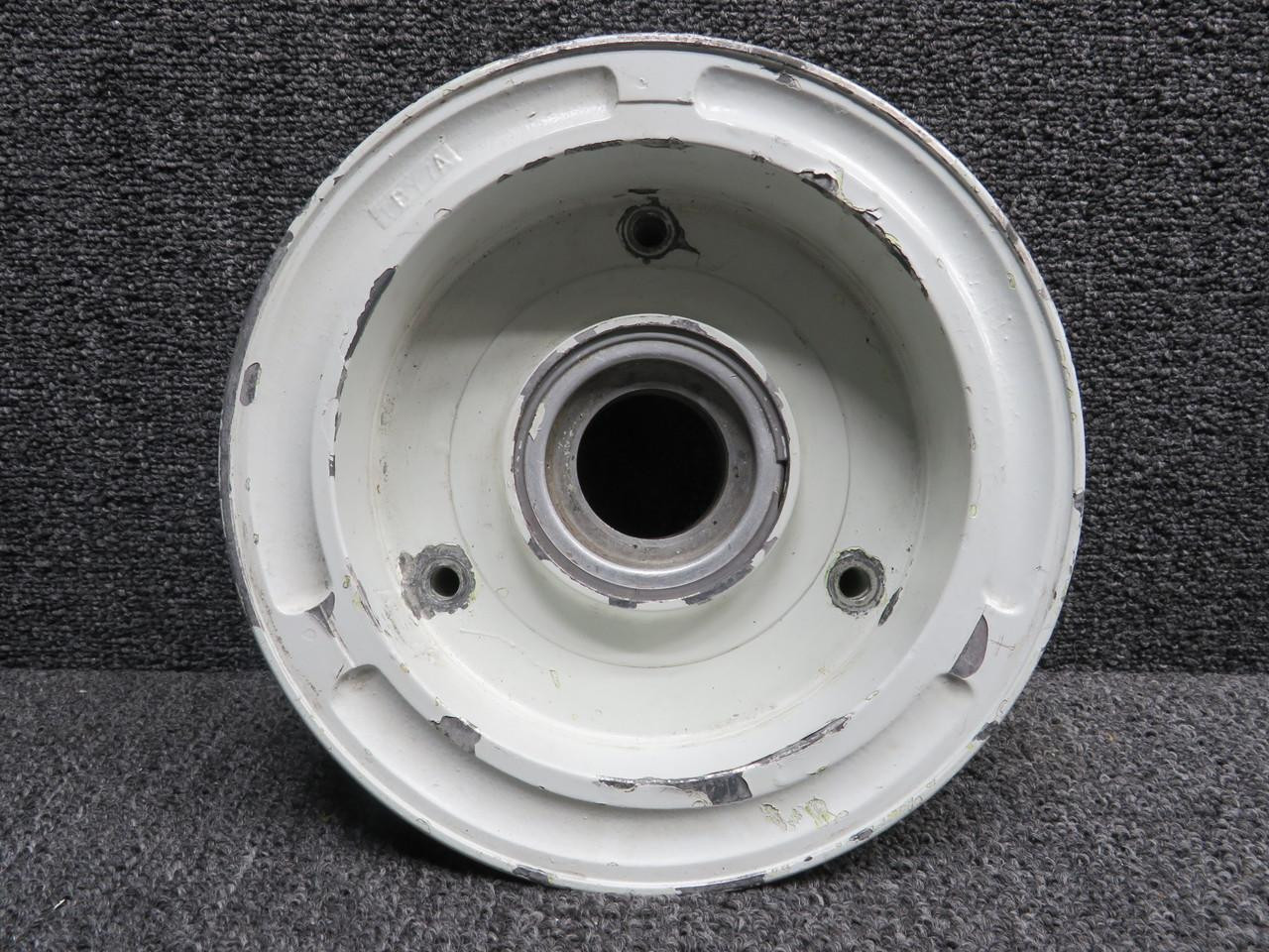 9524318 Cessna 310L 6.00-6 Male Half Wheel with Wear and Corrosion