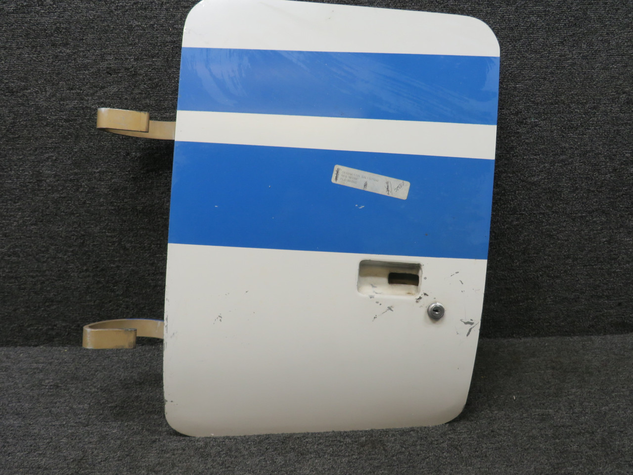 0717000-19 (Weu: 0717037-6) Cessna 172N Blue Baggage Door (Minus