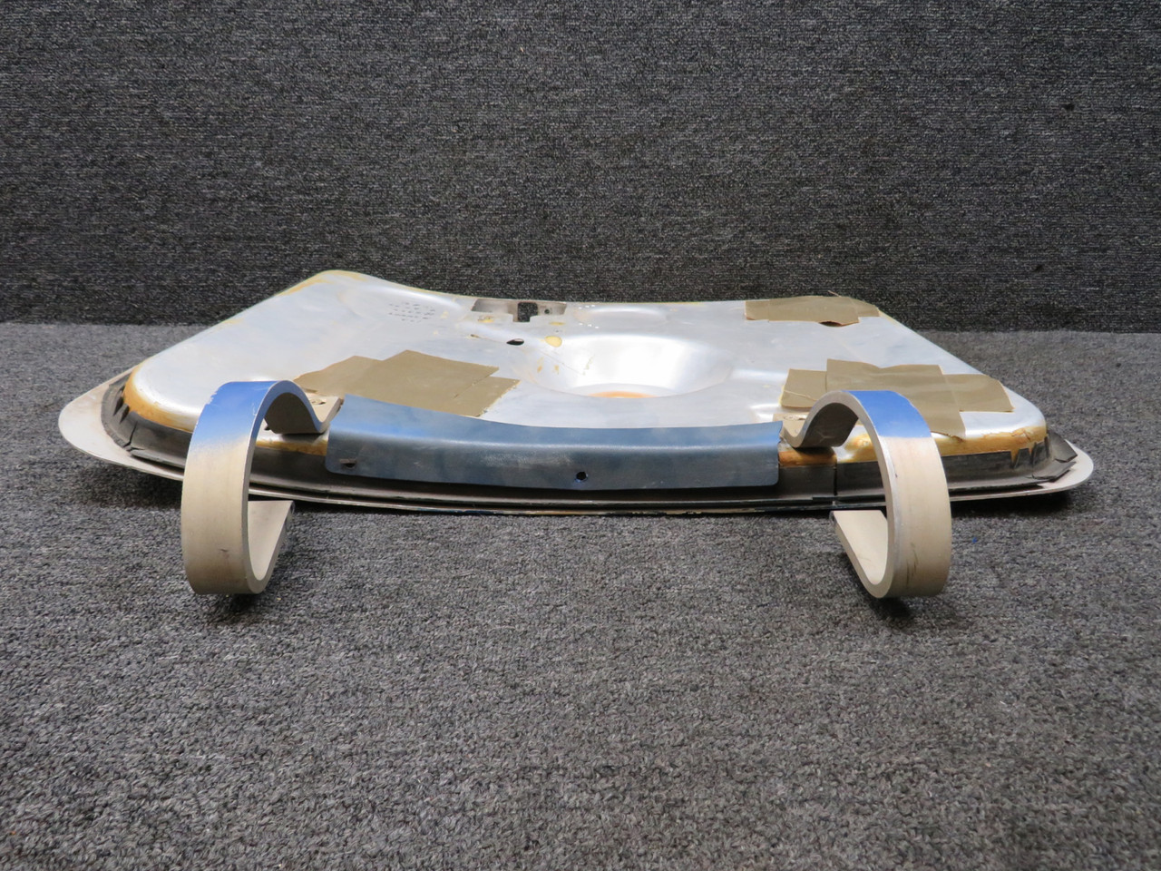 0717000-19 (Weu: 0717037-6) Cessna 172N Baggage Door (Minus Latch