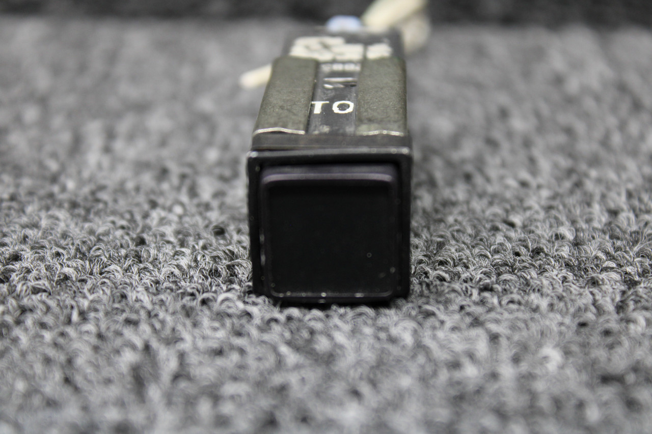 pourtoi79ページ 99-230-6H1-2173 Swearingen SA226-T(B) Bypass Open Annunciator Switch
