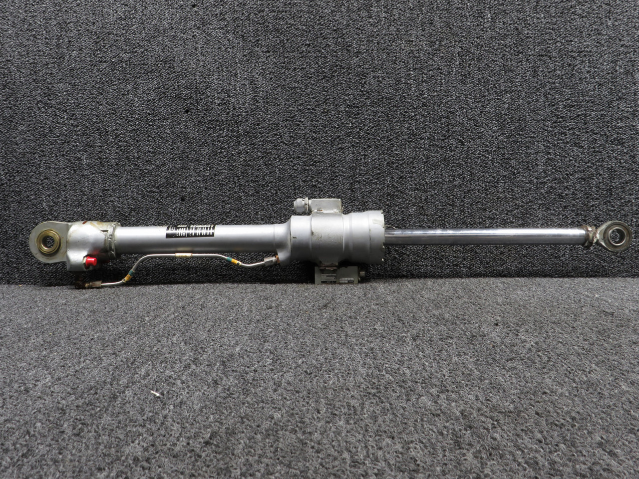 747721 Dassault Falcon FA-10 Nose Gear Actuator Unit