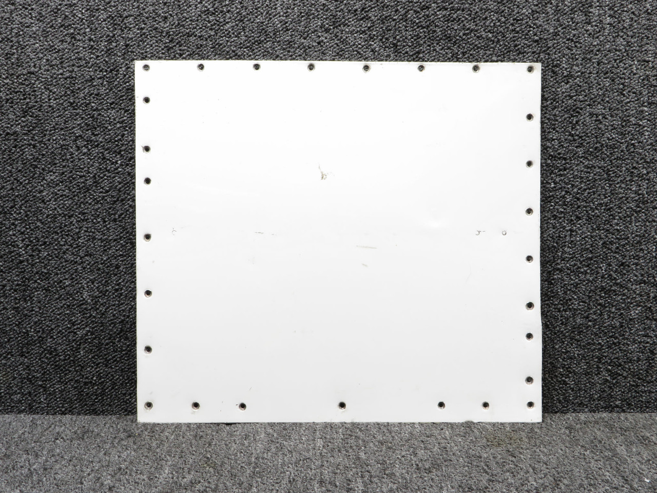 5520005-147 Cessna C-500 Lower Panel AFT RH (3 Smoking Rivets) For