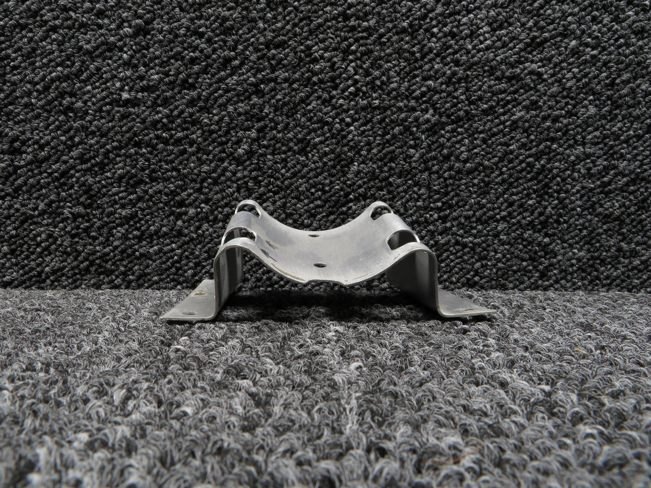 1256006-1 Cessna T210M Fuel Pump Bracket