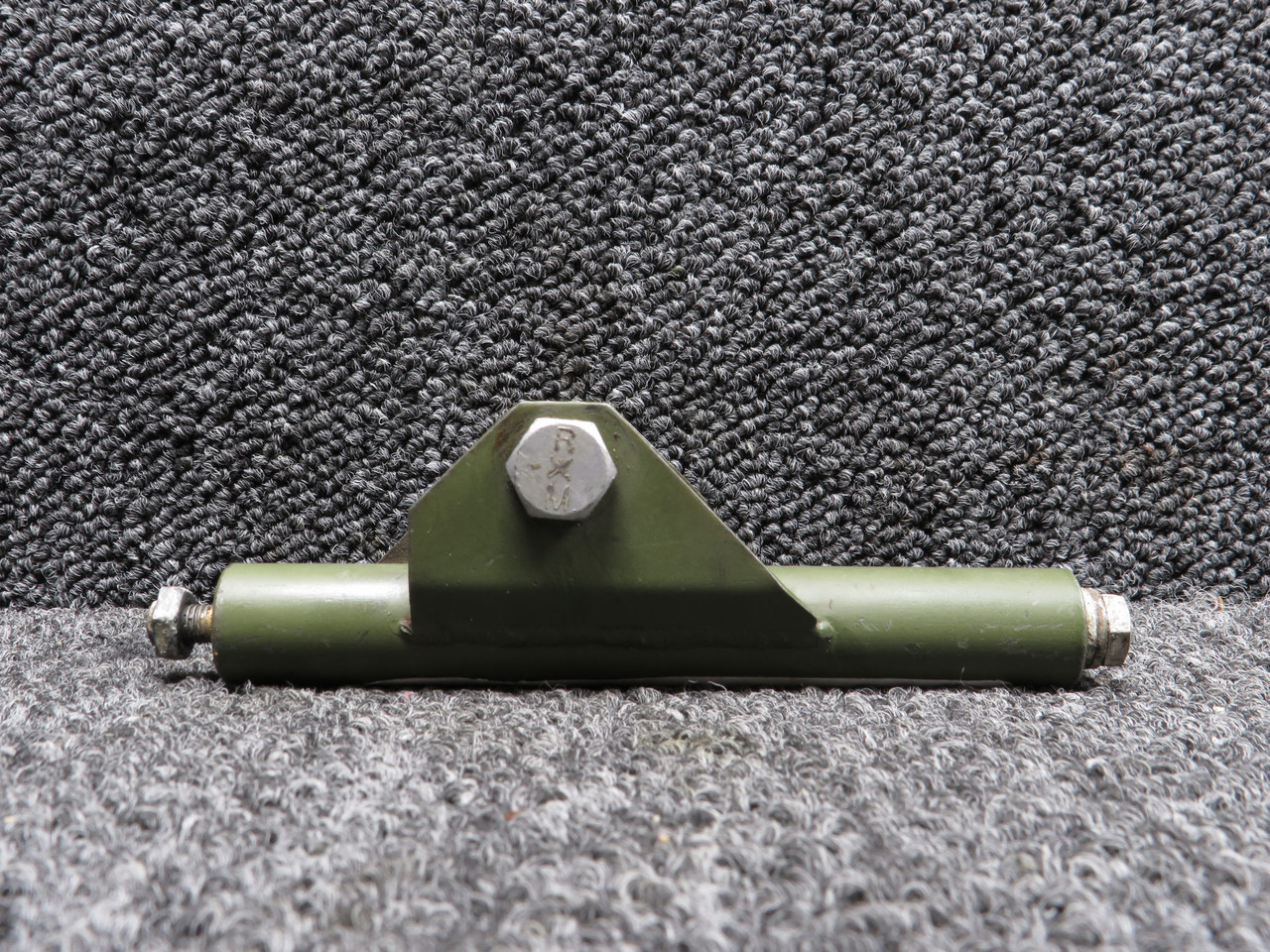 0760619-1 Cessna C-172F Flap Actuator Hinge Assembly