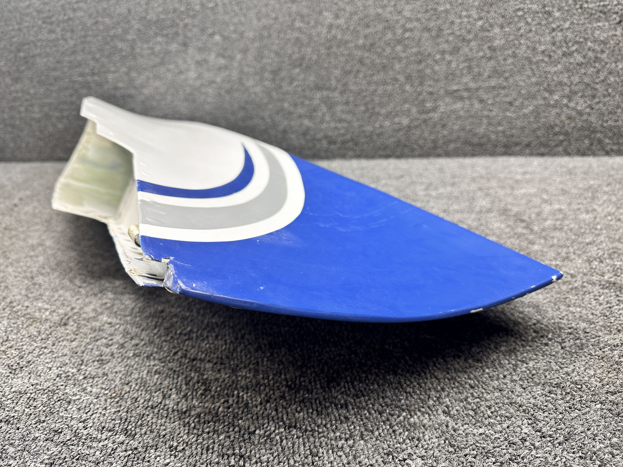 1221111-201 Cessna 210J LH Wing Tip Assembly